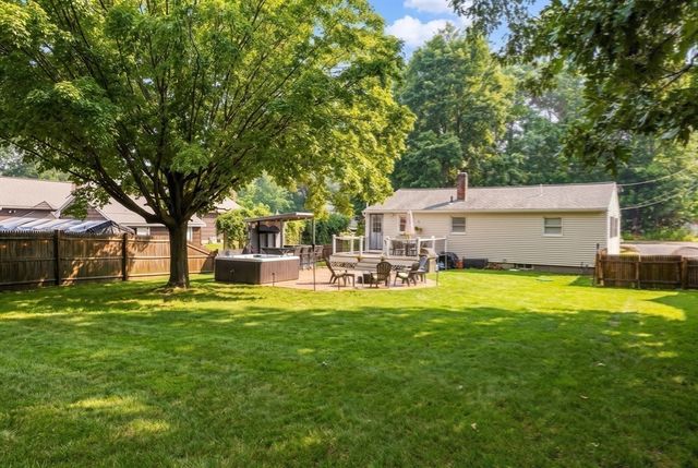 44 Depot Rd, Oxford, MA 01540