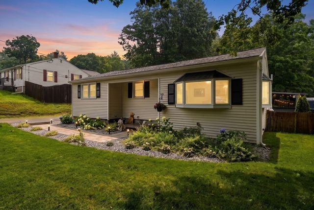 44 Depot Rd, Oxford, MA 01540