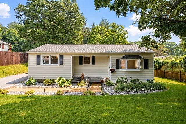 44 Depot Rd, Oxford, MA 01540