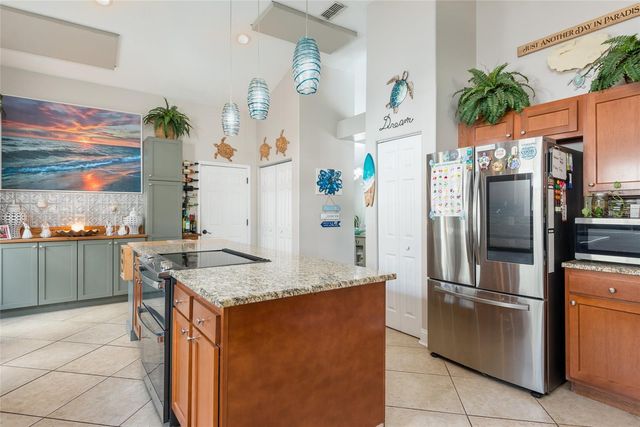 1301 MONTE LAKE DRIVE, Valrico, FL 33596