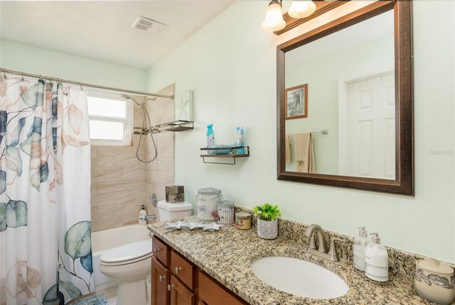 1301 MONTE LAKE DRIVE, Valrico, FL 33596