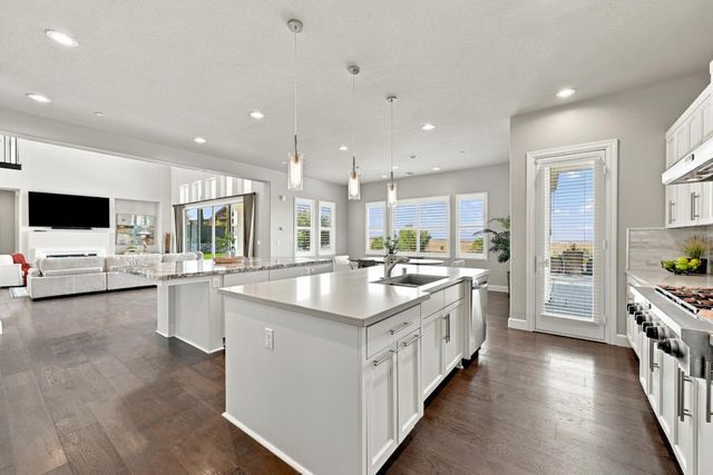 214 Candlewood Ct, El Dorado Hills, CA 95762