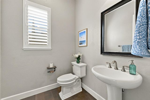 214 Candlewood Ct, El Dorado Hills, CA 95762