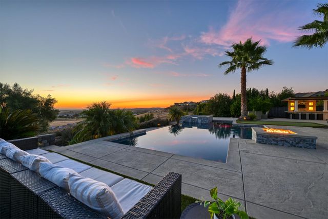 214 Candlewood Ct, El Dorado Hills, CA 95762