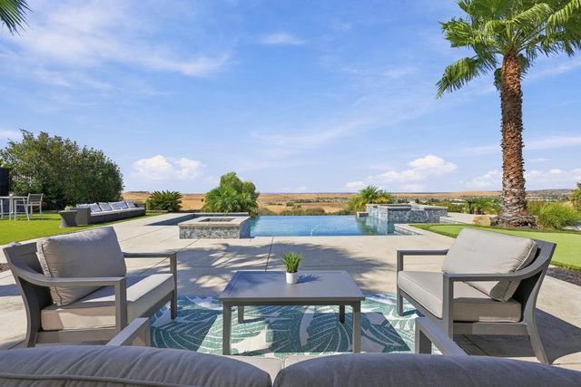 214 Candlewood Ct, El Dorado Hills, CA 95762