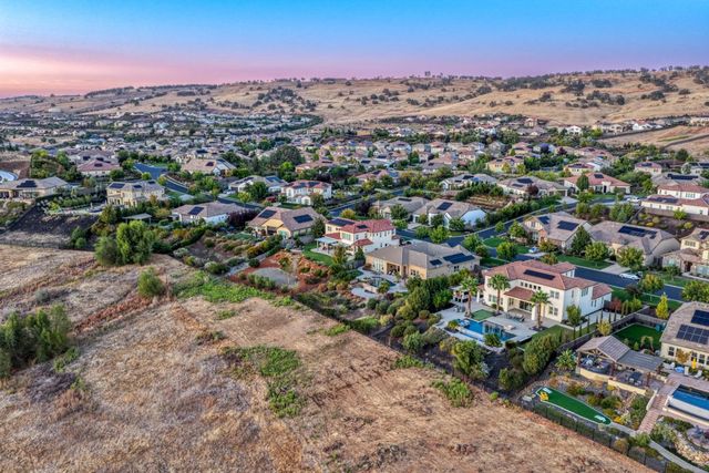 214 Candlewood Ct, El Dorado Hills, CA 95762