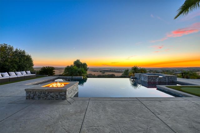 214 Candlewood Ct, El Dorado Hills, CA 95762
