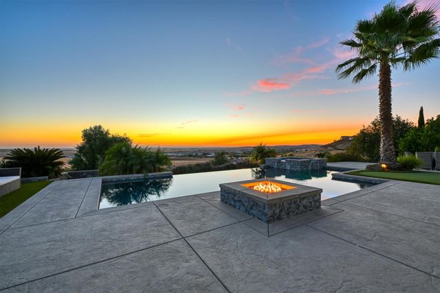 214 Candlewood Ct, El Dorado Hills, CA 95762