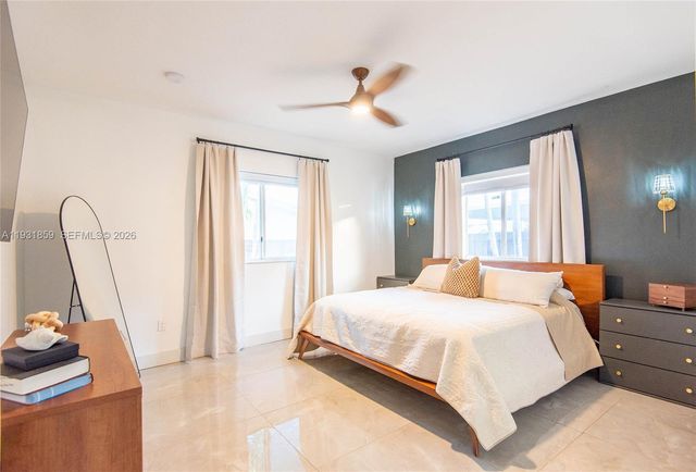 18529 SW 97th Pl, Cutler Bay, FL 33157