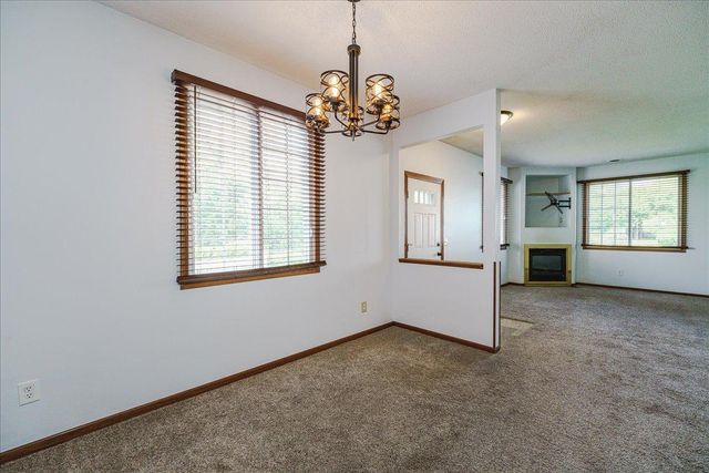 18037 96th Avenue N, Maple Grove, MN 55311