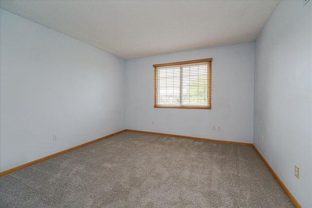 18037 96th Avenue N, Maple Grove, MN 55311