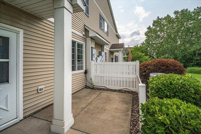 18037 96th Avenue N, Maple Grove, MN 55311