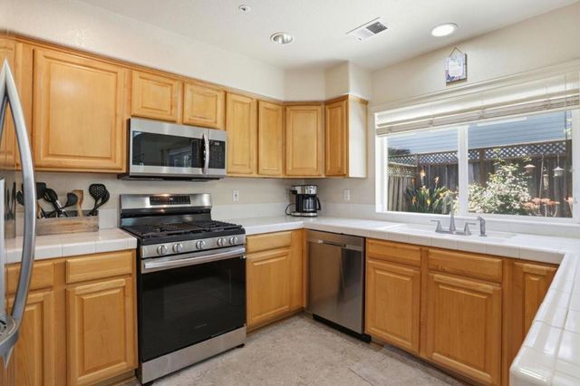 429 Airstream Court, Scotts Valley, CA 95066