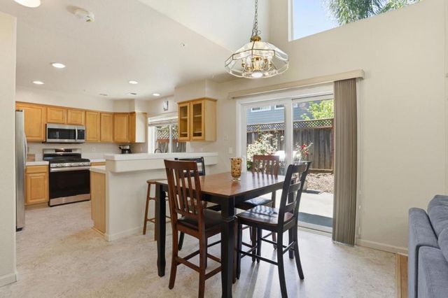 429 Airstream Court, Scotts Valley, CA 95066