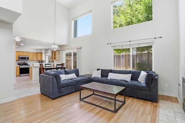429 Airstream Court, Scotts Valley, CA 95066