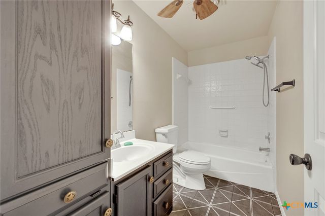 961 Woodrow Circle, New Braunfels, TX 78130