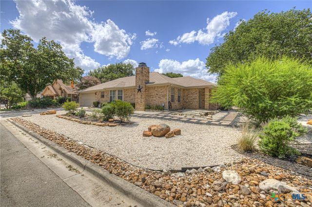 961 Woodrow Circle, New Braunfels, TX 78130