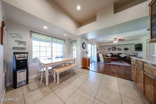 1462 W LINDNER Avenue, Mesa, AZ 85202