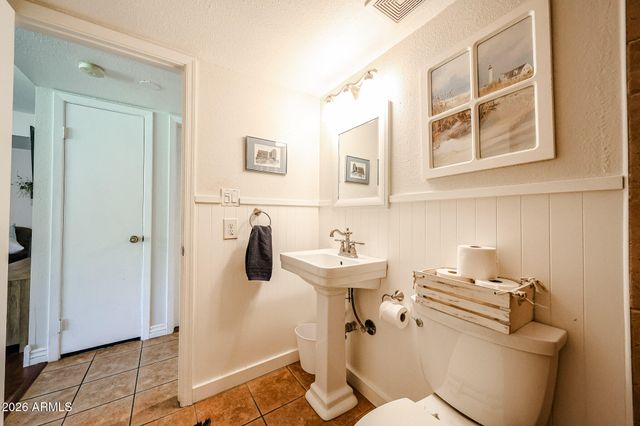 1462 W LINDNER Avenue, Mesa, AZ 85202