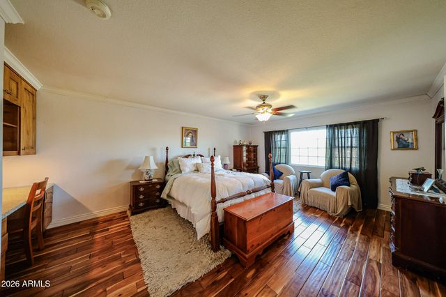 1462 W LINDNER Avenue, Mesa, AZ 85202