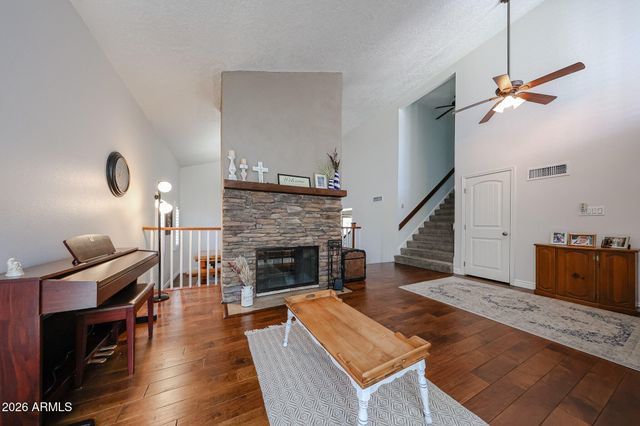 1462 W LINDNER Avenue, Mesa, AZ 85202