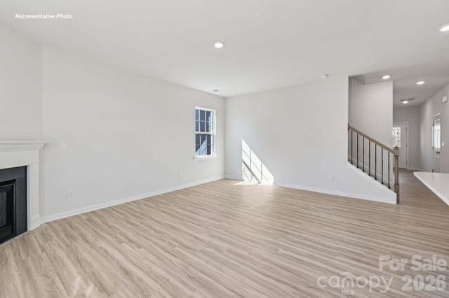 601 17th Avenue Drive NE, Hickory, NC 28601
