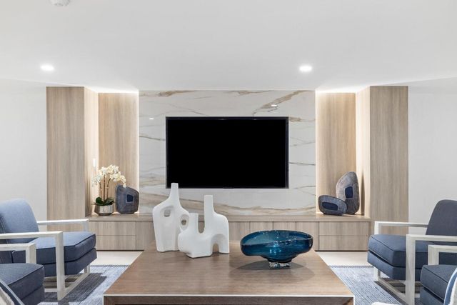 2773 S Ocean Boulevard 106, Palm Beach, FL 33480