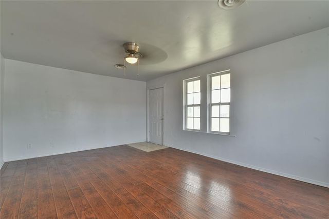 3725 SW 25th Street, Oklahoma City, OK 73108
