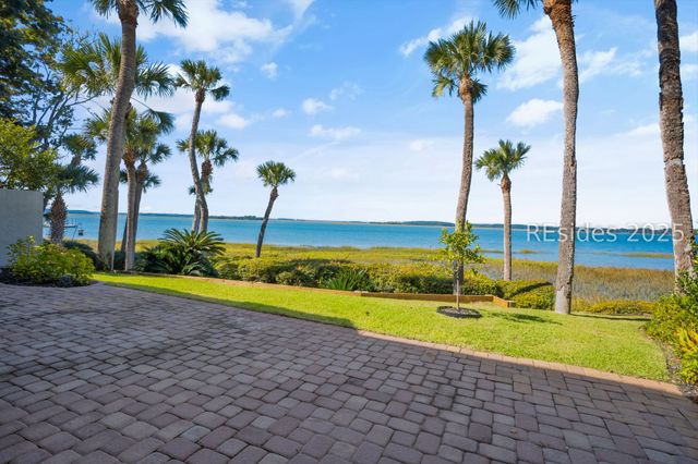 122 Crosstree Drive 122, Hilton Head Island, SC 29926