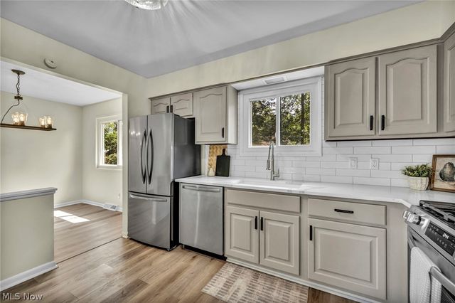 24397 Noreen Drive, North Olmsted, OH 44070