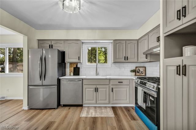 24397 Noreen Drive, North Olmsted, OH 44070