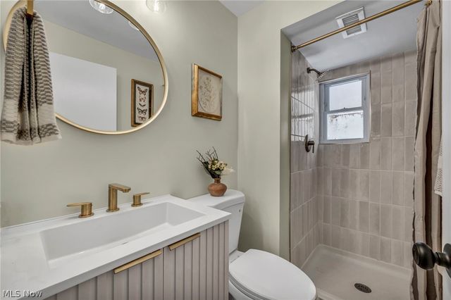 24397 Noreen Drive, North Olmsted, OH 44070