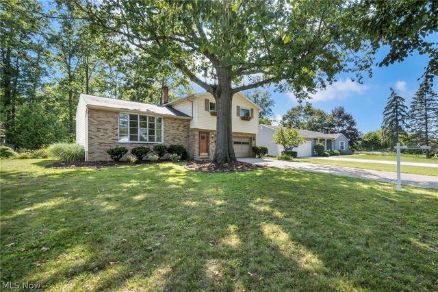 24397 Noreen Drive, North Olmsted, OH 44070
