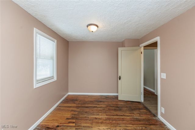 5062 Lee Road, Maple Heights, OH 44137