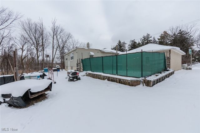 5062 Lee Road, Maple Heights, OH 44137