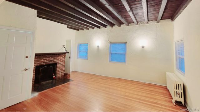 2901 Bell Boulevard, Bayside, NY 11360