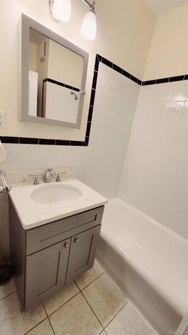 2901 Bell Boulevard, Bayside, NY 11360