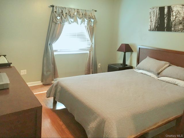 2901 Bell Boulevard, Bayside, NY 11360