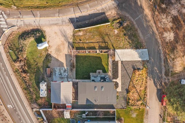 8836 N Duncan Lane, Boise, ID 83714