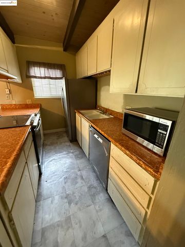 1735 David Ave, Concord, CA 94518