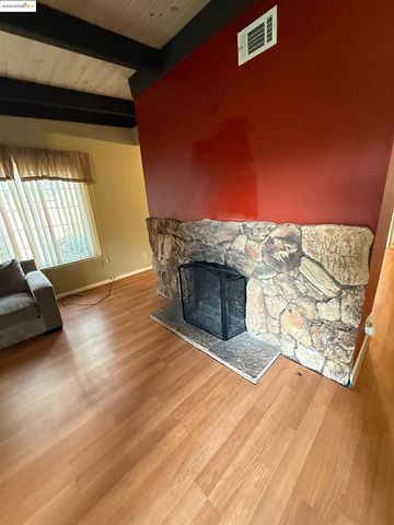 1735 David Ave, Concord, CA 94518