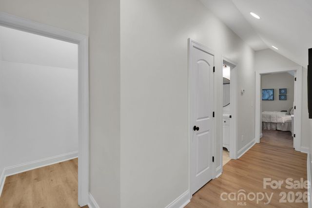 7526 Fairway Villa Circle, Denver, NC 28037