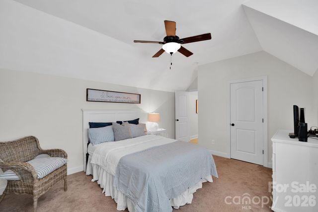 7526 Fairway Villa Circle, Denver, NC 28037