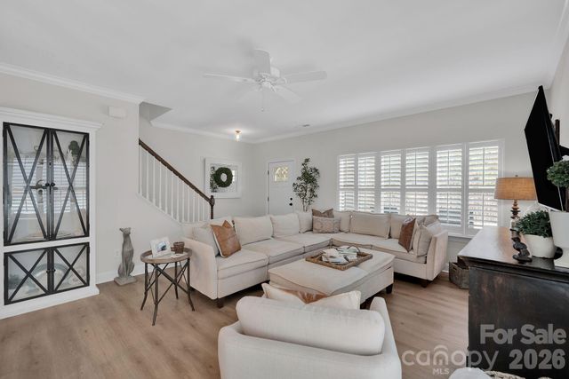 7526 Fairway Villa Circle, Denver, NC 28037