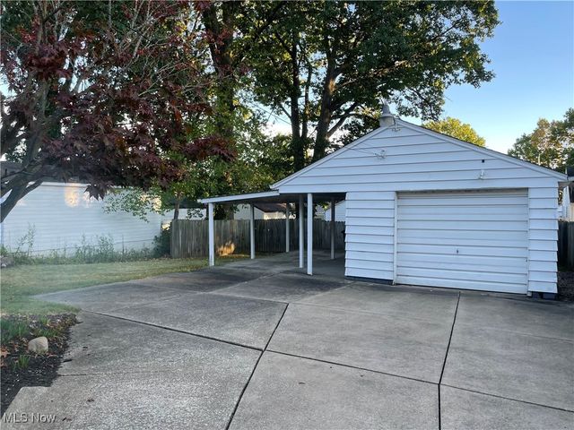 774 Archwood Avenue, Akron, OH 44306