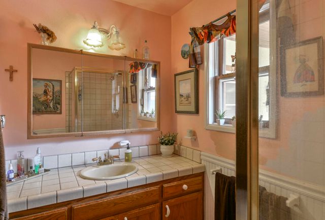194 Cedar Lake Drive, Cedarpines Park, CA 92322
