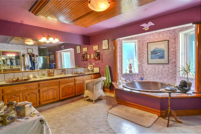194 Cedar Lake Drive, Cedarpines Park, CA 92322
