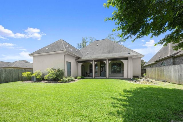 16157 Woodland Trail Ave, Saint George, LA 70817