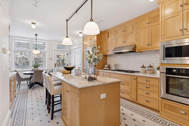 4128 Sheridan Avenue S, Minneapolis, MN 55410