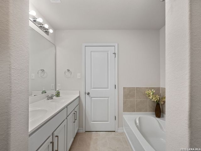 22146 Pivot, San Antonio, TX 78261